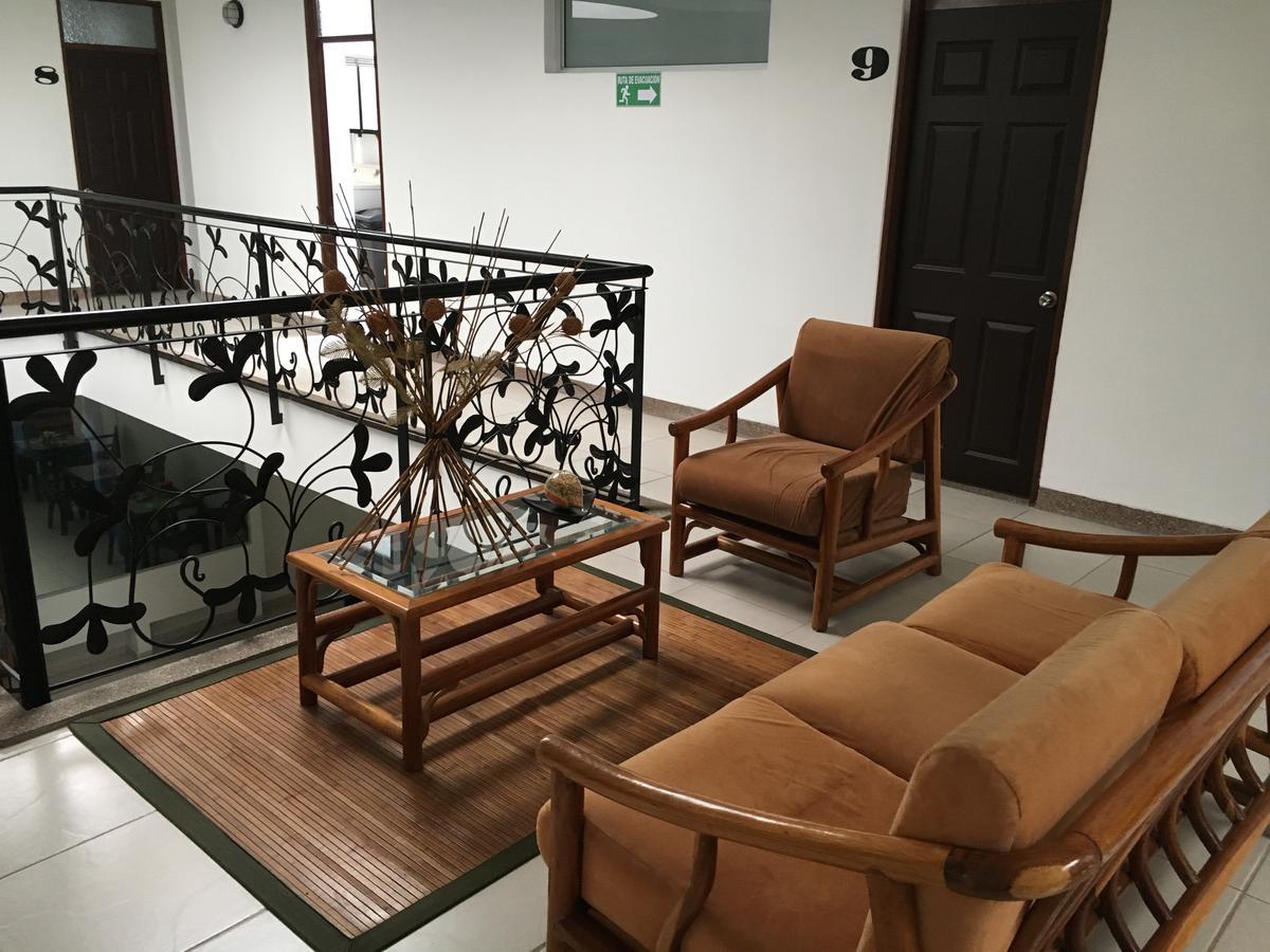 Hotel Meson De Las Flores Armenia  Esterno foto