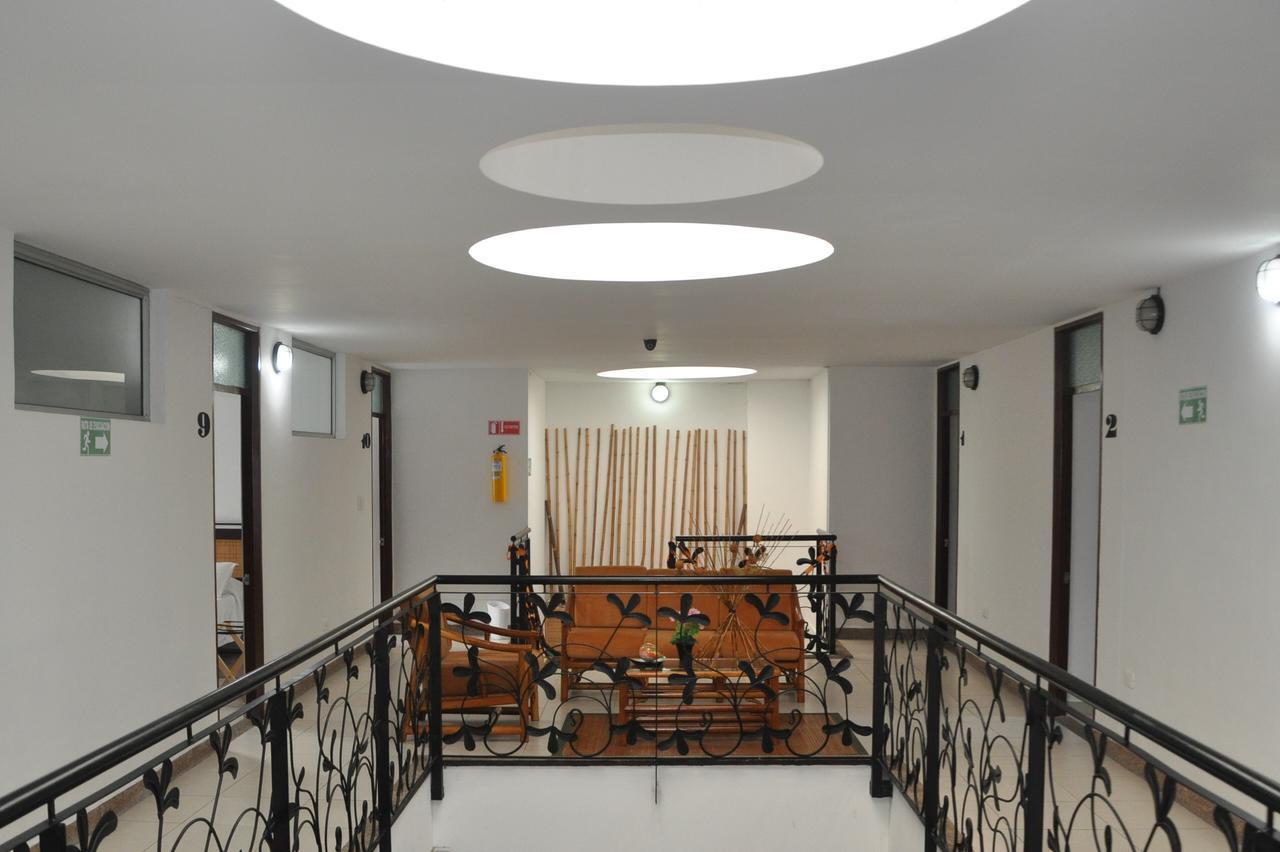 Hotel Meson De Las Flores Armenia  Esterno foto